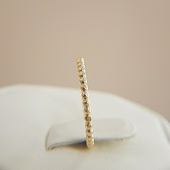 10k Solid Yellow Gold cable Stackable Wedding Band - Picture 6 of 8